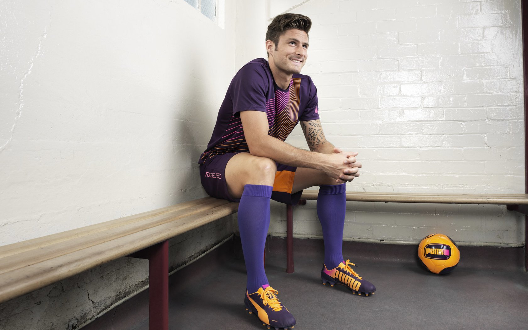 国际热身赛国足战平 球员磨合显现成效，2021国足热身赛